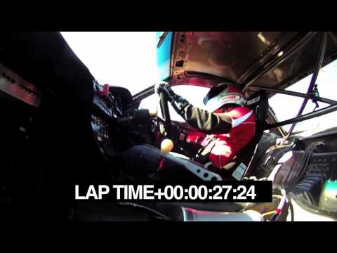 JET200 breaks Wakefield Raceway S-Chassis Lap Record - 1:02.572