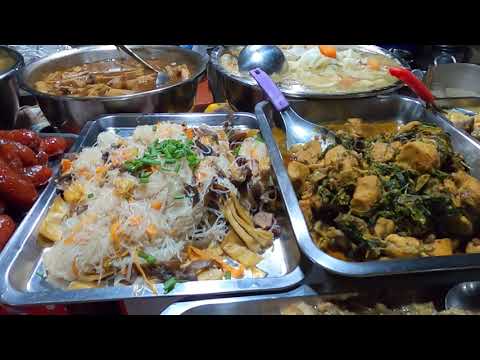 Amazing Cambodian Foods and Market Tour @PC Market in Phnom Penh