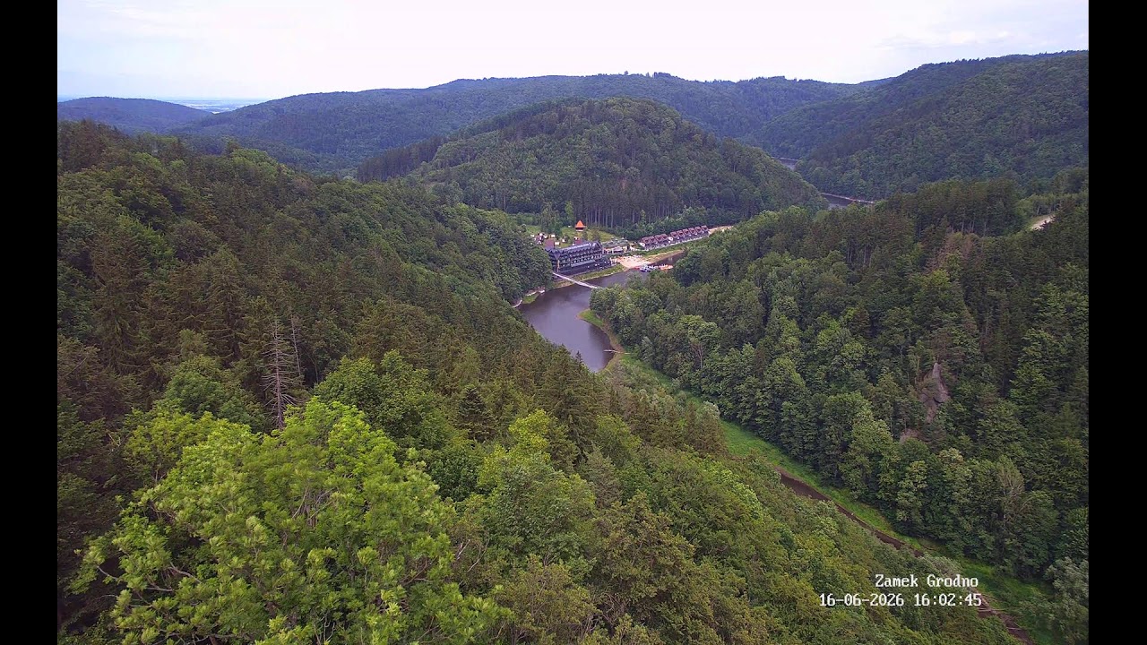 Live webcam view of Grodno Castle Valley Panorama
