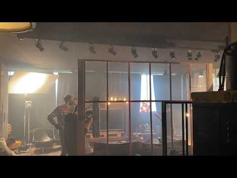 MIKE SINGER feat. VANESSA MAI - Als ob du mich liebst - Musikvideo - www.loft-studios4.com