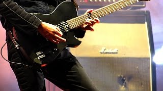 MUSE - Reapers - Close-up on Matt&#39;s fingers (live solo)