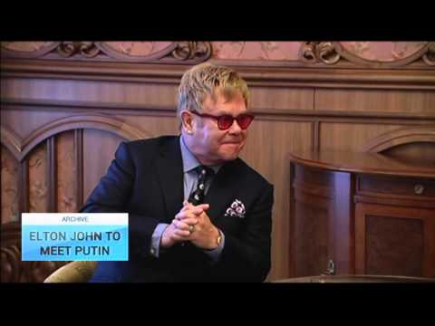 Elton John to Meet Putin: British singer says Russia's law against homosexuality 'ridiculous'