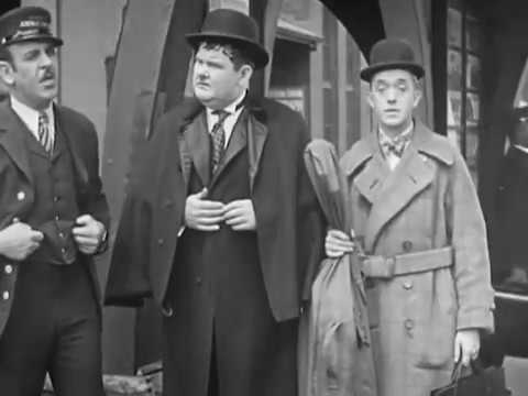 Zwei Herren Dick & Doof - In einem Bett Uncut Restauriert Laurel & Hardy