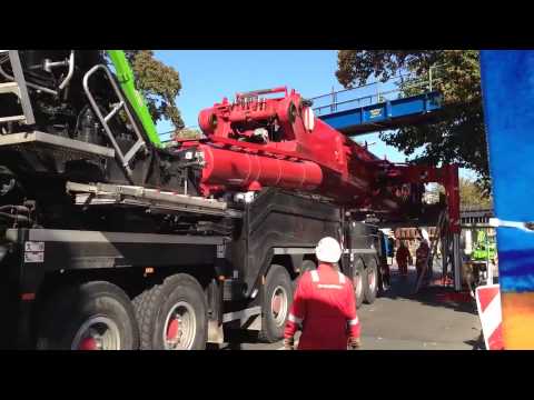 Größter Mobilkran der Welt in Berlin Karlshorst