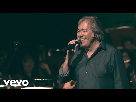 Sérgio Godinho e OML - Com Um Brilhozinho Nos Olhos (Ao Vivo No São Luiz)