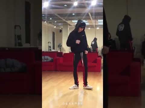 [Dance Practice] UNIQ Wang Yibo & Swalla