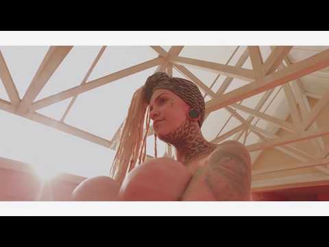 Robert Tiamo - "El Beso" [Prod. Yerman Zayllen] (VIDEO)