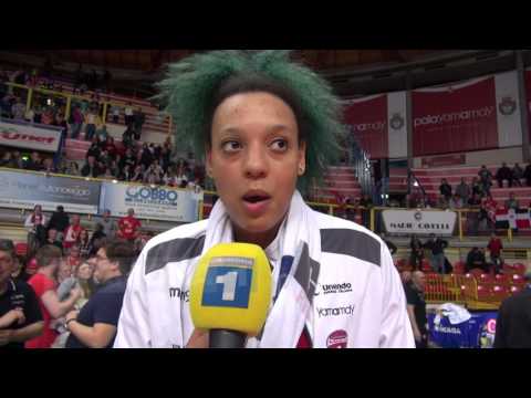 Unet Yamamay Busto Arsizio - Pomi Casalmaggiore 3-2 Coppa Cev semifinale di ritorno