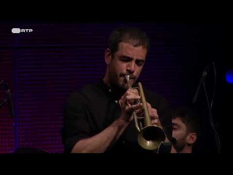 One Mile Of Walking - Pedro Neves Trio Feat. Javier Pereiro