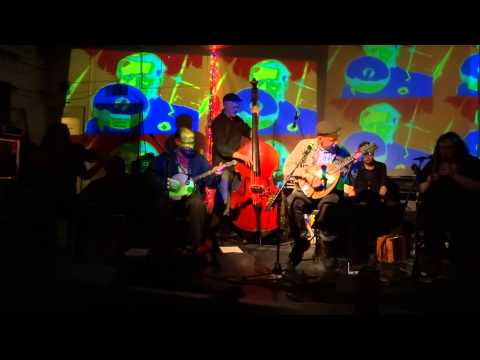 The No Frills Band playing Jeff Sturgeon / Falls Of Richmond