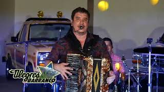 Los alegres del barranco nos calleron chaparrito.