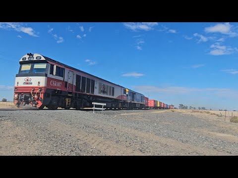 7922V SCT up "Dooen Express" (CSR007 GL105, 35W), Dooen to Melbourne, 1055, 26/2/26, Jung West VIC