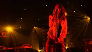 Laura Welsh - Break The Fall (Live From Hype Hotel) - Powered by #HypeOn