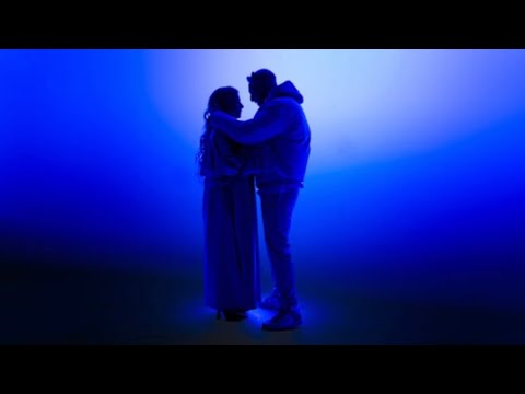 Nisa  x DELA - Wieso tun wir uns weh? (Official Video)