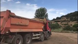 판매 중인 덤프 트럭 IVECO 410E44H - 이미지 6 | Autoline KR 덤프 트럭 IVECO 410E44H | 이미지 6 - Autoline