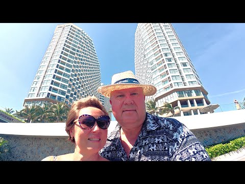 APEC Mandala Mui Ne Review | Is This the Best Budget Hotel in Vietnam? This includes subtitles.