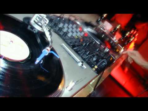 Morel INC. Feat. Mr. Mike - Time Waits For No One (Feliciano Broken Down Dub Mix)