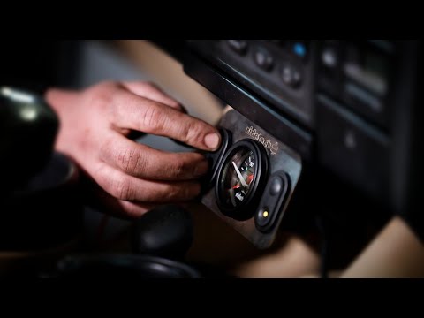 Fast DIY Onboard Air Episode 3 Rear Air Bag! Ultimate Land Rover Discovery Build Episode 23