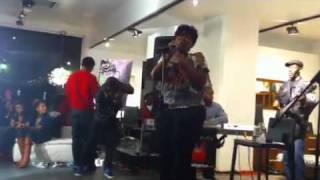 Kelly price not my daddy live
