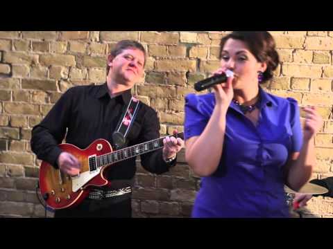 Angela Serkevich & Twins Peek - Hit the Road Jack (cover)