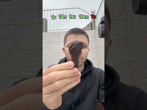 Fritando frango 1 segundo vs 1 hora! #experimento #frango #carne #fritandofrango #comida