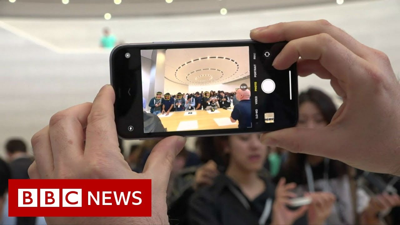 iPhone 11 Pro: Hands-on with Apple's new devices - BBC News