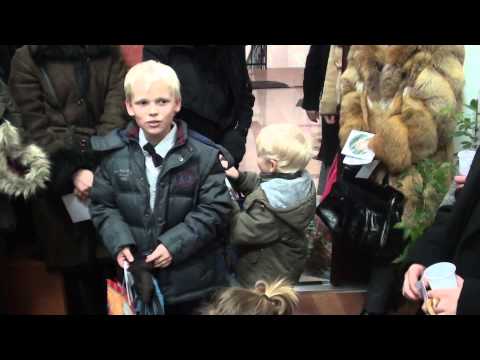 Colind - Astazi S-a nascut Hristos...!