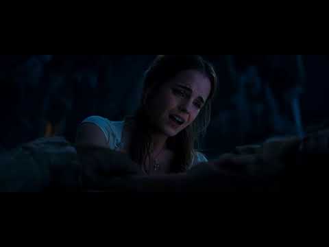 Emma Watson Kiss The Beast - Beauty And The Beast