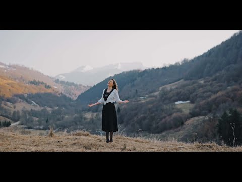 Silvia Tomoiagă & Jeanina Ivașcu - Sunt un firicel de floare