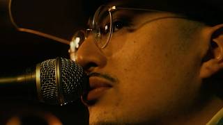 Vinny Tovar, Aubry Rodriguez - Pass Me By (Official Music Video)