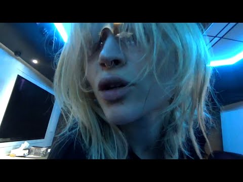 LO-FÏLES: THE PLAYGIRL TOUR EP. 2