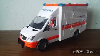 BRUDER MB Sprinter Ambulance mit Fahrer