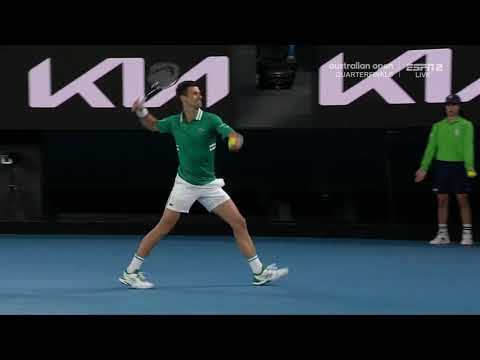 Djokovic screams at his box and nearly hits ball into backboard out of anger | Australian Open 2021