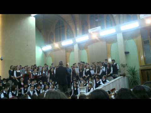 Slavă sus în cer să fie