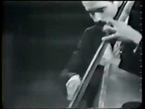 Jim Hall Trio plays The Touch of Your Lips