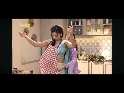 ye rishta kya kahlata hai abhira maa ke liye cake bana rhi h