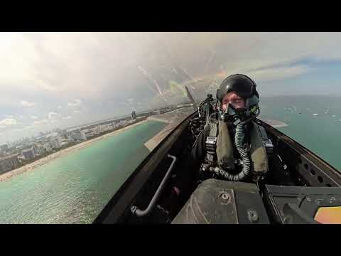F-22 Raptor full-length demonstration at Miami Beach with flares