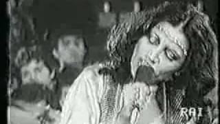 Mia Martini   Medley live Piccolo uomo/Minuetto (1977)