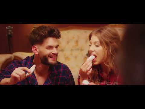 Edward Sanda x Cleopatra Stratan x Codruta Filip x Valentin Sanfira - Moș Craciun de unde bani?