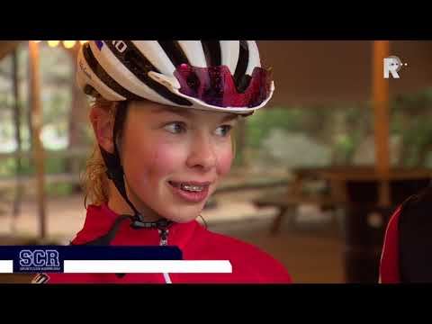 Voormalig wereldkampioen Adrie van der Poel leert Rotterdammers veldrijden