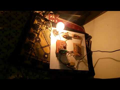 Automatic energy meter reading using power line communication