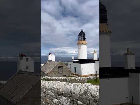 Stunning views at Duncansby Head Lighthouse on the NC500. 🚘🏔️