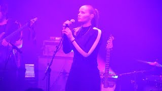 Charlotte Day Wilson - Nothing New (Live) (April 24th 2018 - Melkweg, Amsterdam)