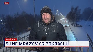 Vysoký stupeň nebezpečí: Silné sněžení komplikuje dopravu v Česku, platí zpřísněná výstraha