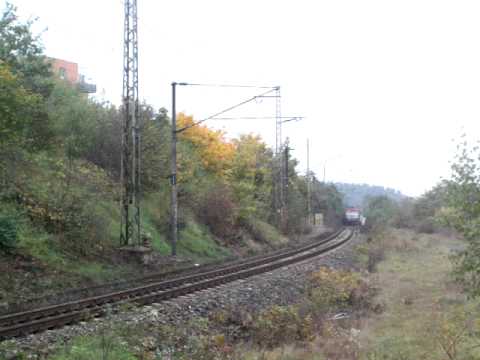 749 006 na čele os. 9057 - Praha Michle - 17.10.2010.