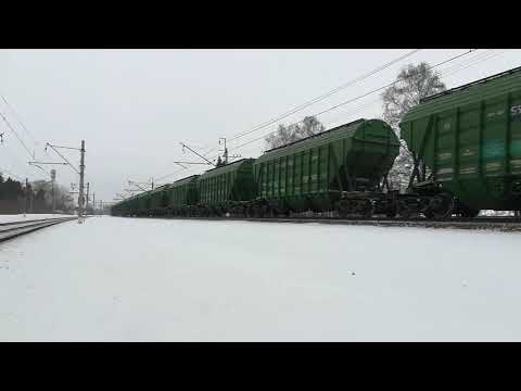 ВЛ11м-241 с товарным, на Павелецком ходу.