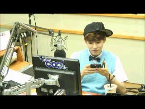 130605 SUKIRA - Ryeowook DJ photo time