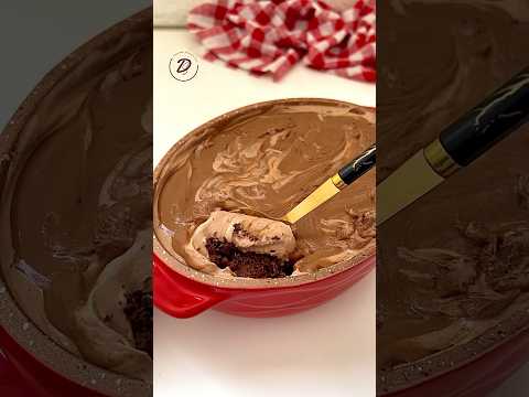 طاجن شوكولاته غرقان كريمة وشوكولاته😋لذيذ لذاااااذة