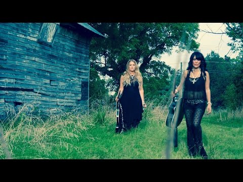 The Darlins --Crush (Official Music Video)