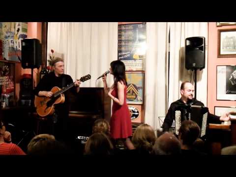 TRIO 67 "bay mir bistu scheyn"